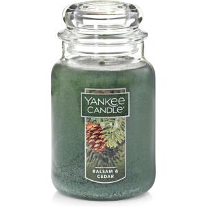 Yankee Candle Balsam & Cedar, Holiday Scented Candle, 22oz Large Jar with up to 150 Hour Burn Time, Giftable(Balsam & Cedar-Old)