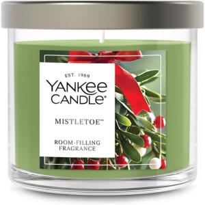 Yankee Candle Large Tumbler Scented Candle with up to 80 Hour Burn Time, Premium Plant Wax Blend for Consistent Burn, 20 oz Tumbler Candle with Room Filling Fragrance, Dried Lavender & Oak(Mistletoe)