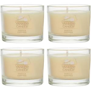 Yankee Candle Signature Votive Mini Candle Jar, Vanilla Cupcake Scent, Natural Soy Wax Blend Candle with Natural Fiber Wick, 1.3 OZ Glass Jar (Pack of 4)(Vanilla Cupcake)