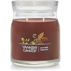 Yankee Candle Studio Scented Candle with up to 50 Hour Burn Time, Premium Plant Wax Blend for Consistent Burn, 10 oz Jar Candle with Room Filling Fragrance, Spiced Pumpkin(Autumn Wreath)