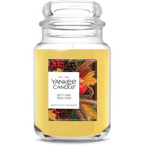 Yankee Candle Sugared Cinnamon Apple, Scented Candle, 22oz Large Jar with up to 150 Hour Burn Time, Giftable(Autumn Wreath)