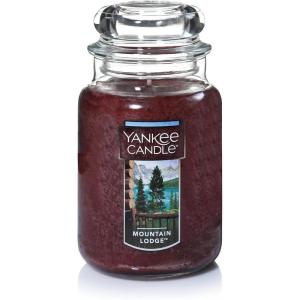 Yankee Candle Sugared Cinnamon Apple Scented, Classic 22oz Large Jar Single Wick Aromatherapy Candle, Over 110 Hours of Burn Time, Perfect for Fall and Autumn Home Décor(Mountain Lodge)