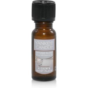 Yankee Candle Ultrasonic Aroma Diffuser | Essential Oil Diffuser with 10 Color Lights, Great for Aroma Therapy, Up to 4 Hours of Continuous Mist(0.5 Fl Oz (Pack of 1))