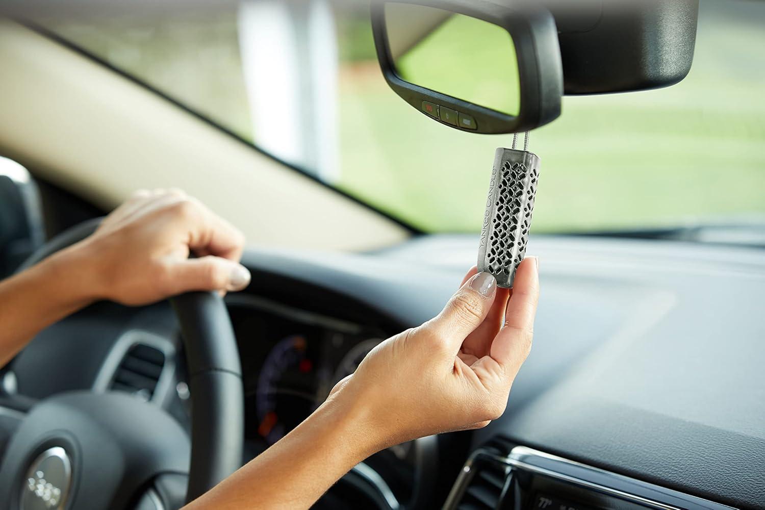 imageYankee Candle Pink Sands Sidekick Pendant Fragrance Kit with Two Refills XO